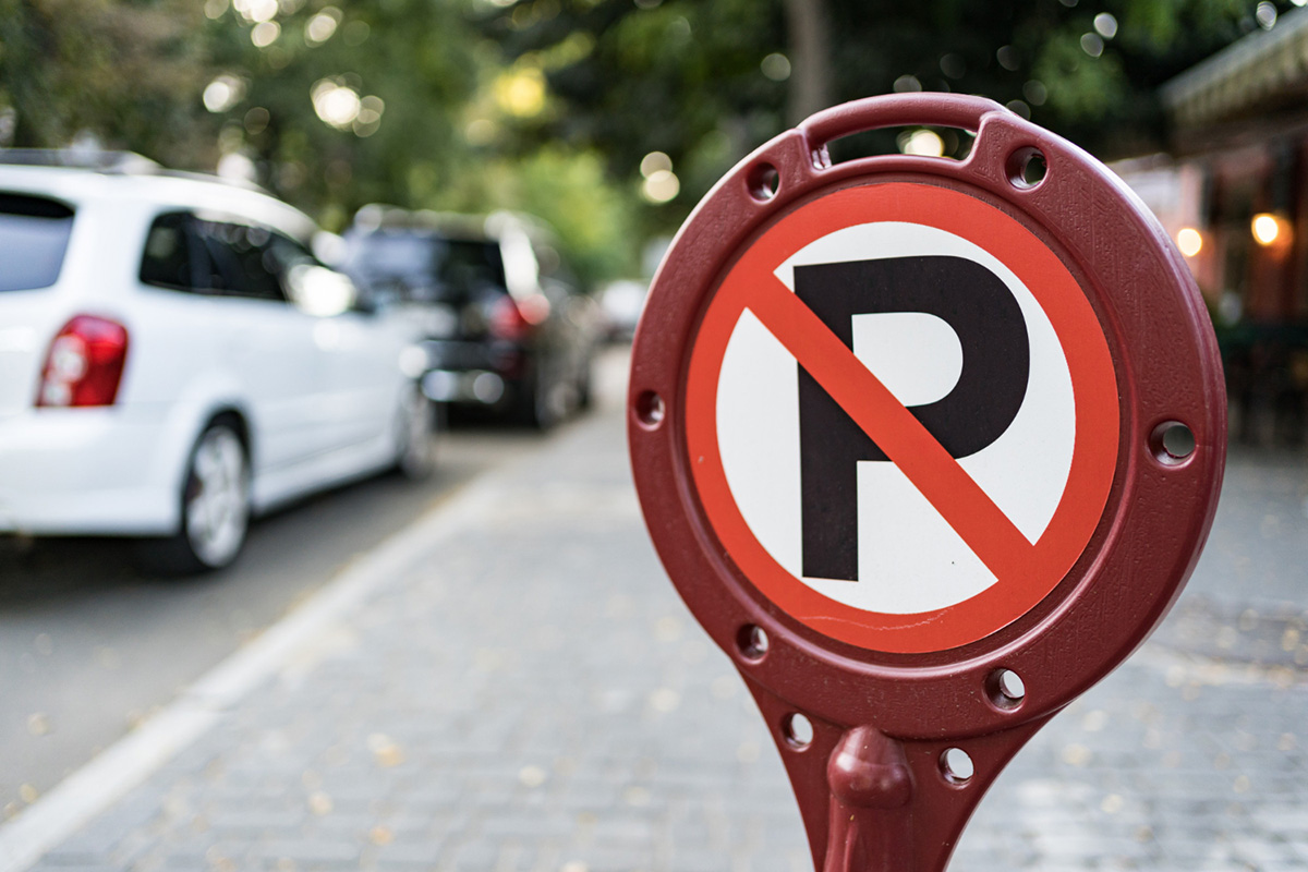 HOA Parking Issues & How To Deal With This Problem